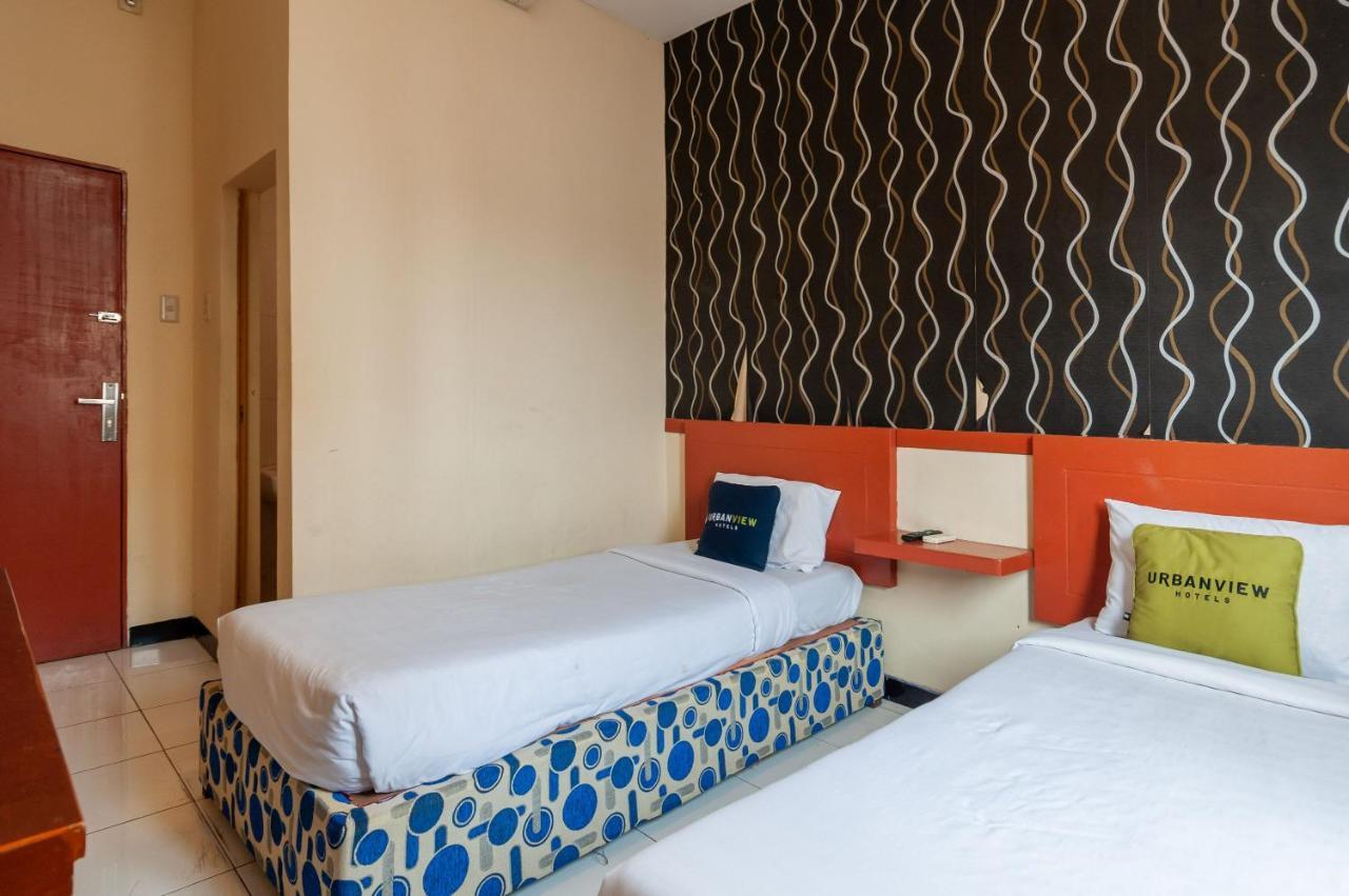 Urbanview Hotel Syariah Residence Medan By Reddoorz Esterno foto