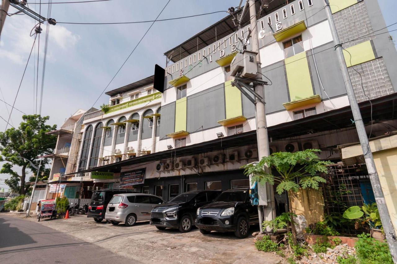 Urbanview Hotel Syariah Residence Medan By Reddoorz Esterno foto