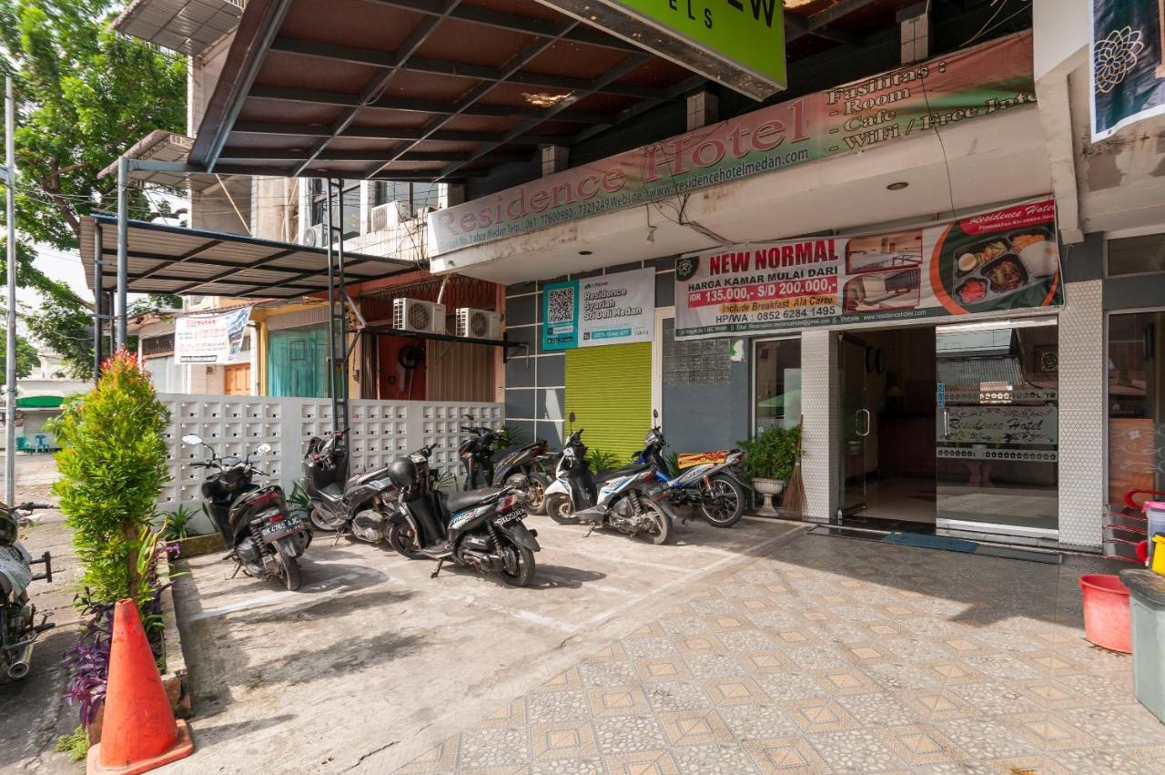 Urbanview Hotel Syariah Residence Medan By Reddoorz Esterno foto