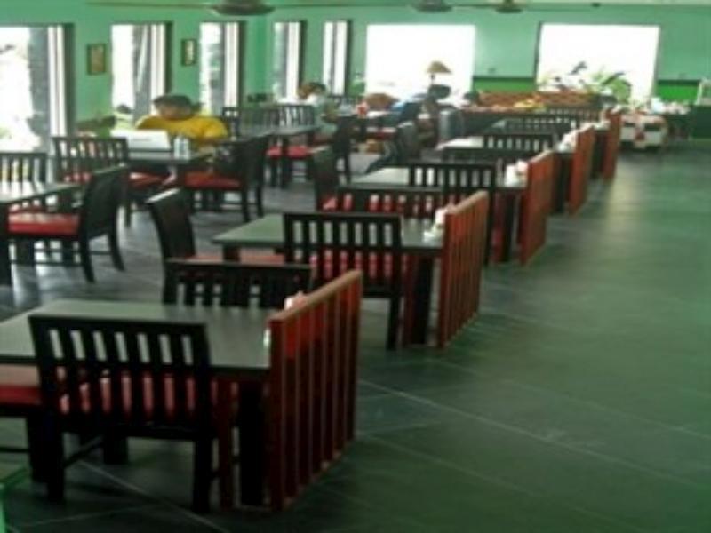 Urbanview Hotel Syariah Residence Medan By Reddoorz Esterno foto